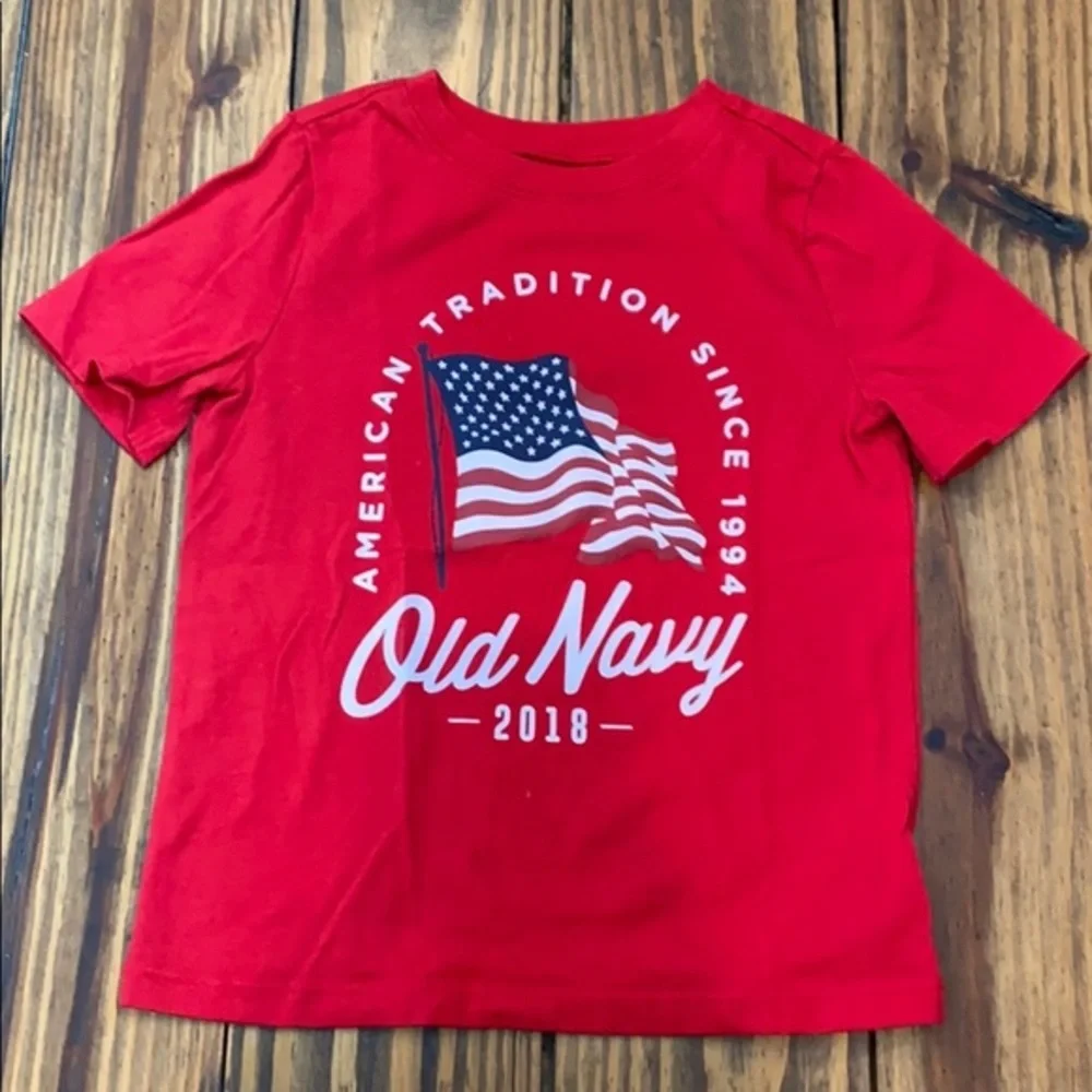 Old Navy USA T‎ size 5T
